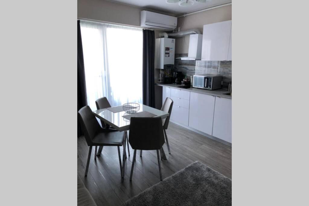 Lake View Apartament Mamaia Exterior photo
